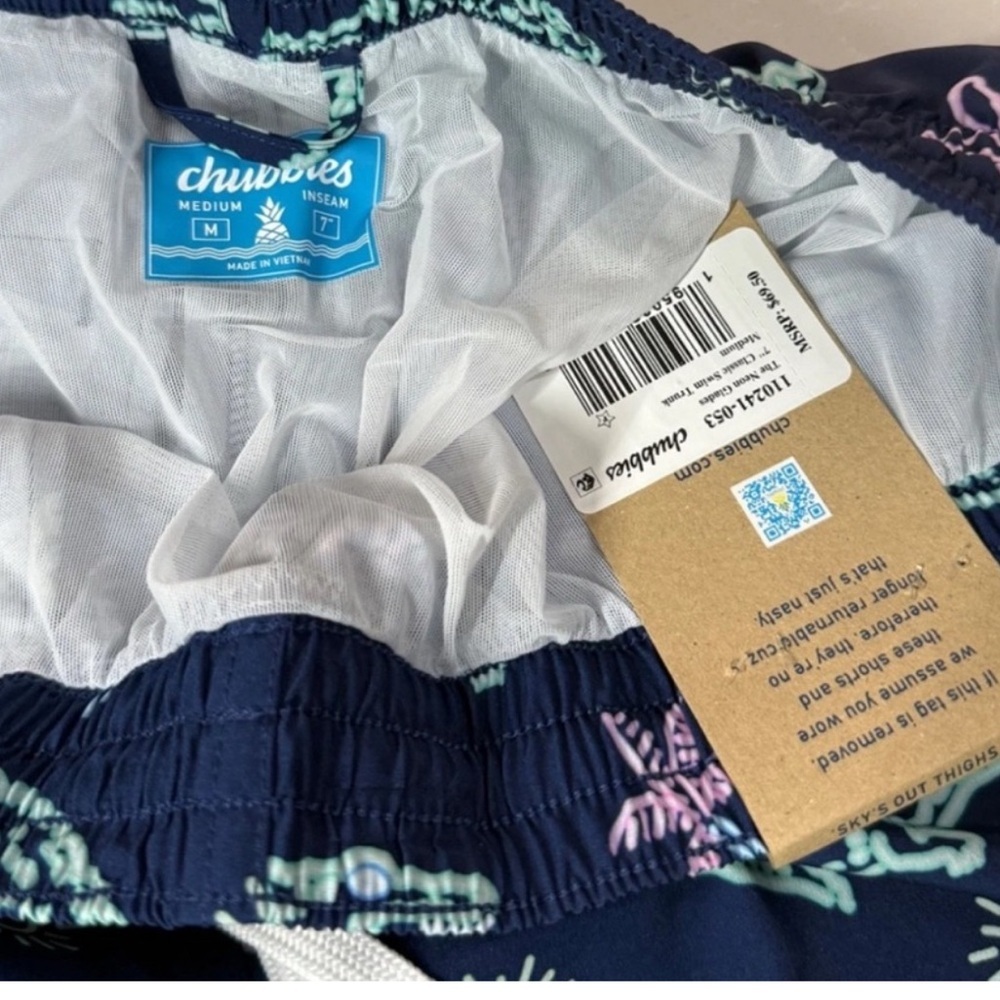 Chubbies Men’s Swim Trunks, Size Medium “Neon Glades Alligator” Style - Picture 5 of 5